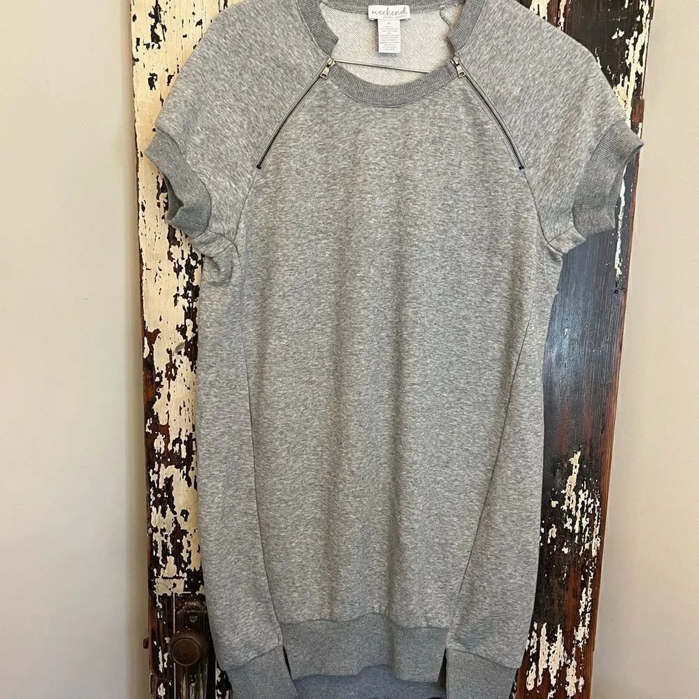 Women’s cozy Weekend For The Republic zipper sweatshirt dress. size Medium